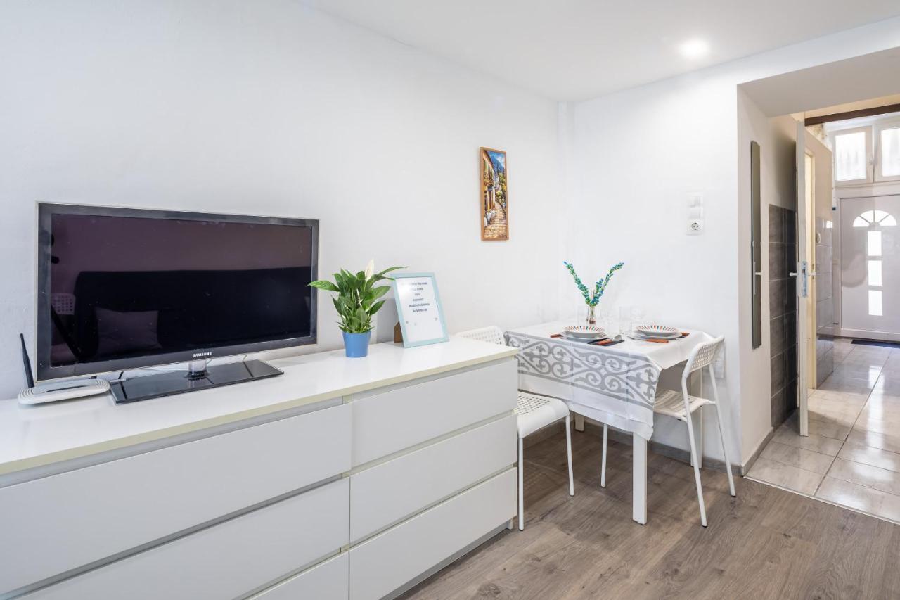 Simple And Central A C Home Budapest Exterior foto